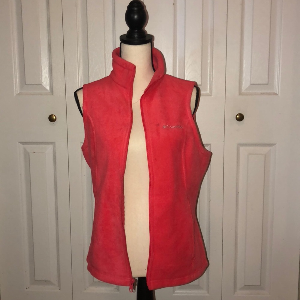 Columbia pink vest